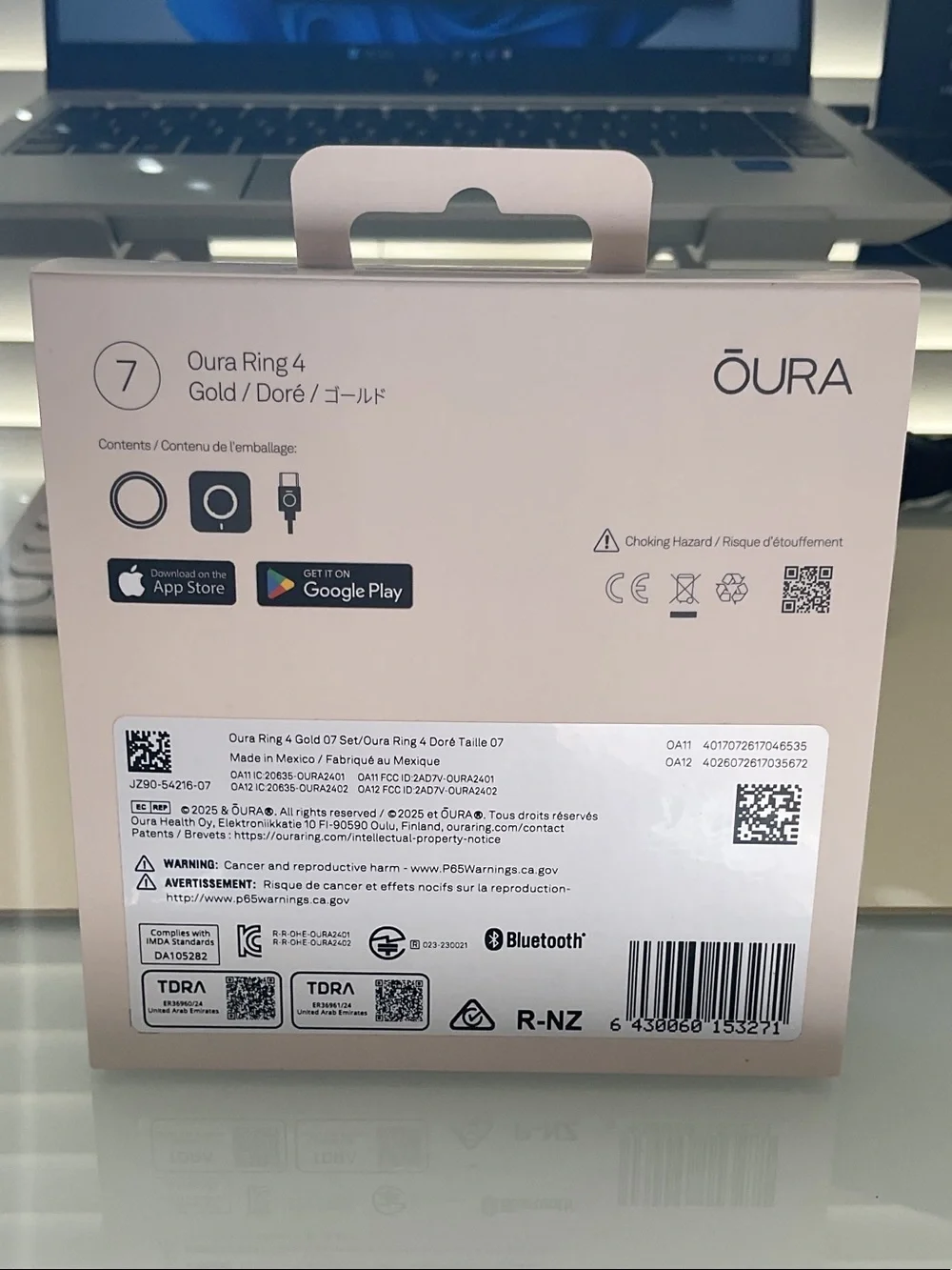 Oura Ring 4 Gold - Boxed